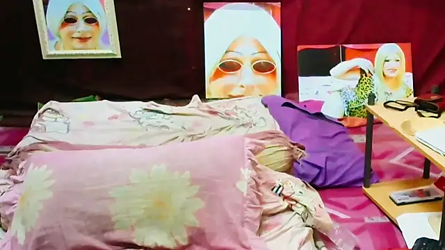 horni4luv online show from April 2026 11:09:02 PM