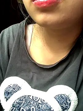 Miuu-Miuu online show from October 2025 08:59:02 AM