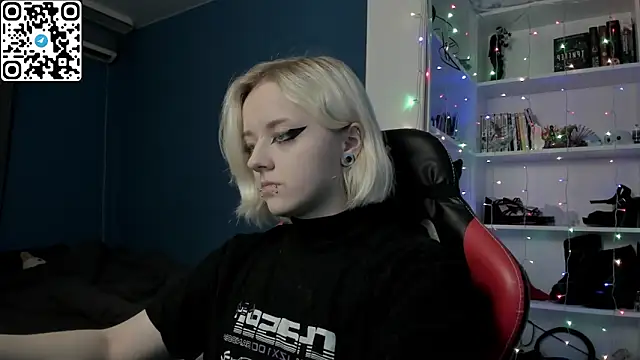 Holy Mistress S online show from December 2025 09:36:02 AM