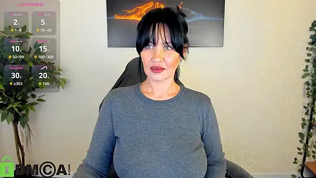 Snapshot of Sara_Devills chatting on April 2026 08:50:01 AM Sara Devills online show from April 2026 08:50:01 AM