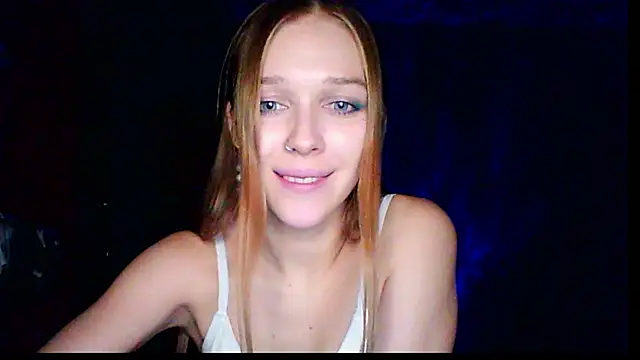 Snapshot of mari_martin chatting on November 2025 11:10:01 PM mari martin online show from November 2025 11:10:01 PM