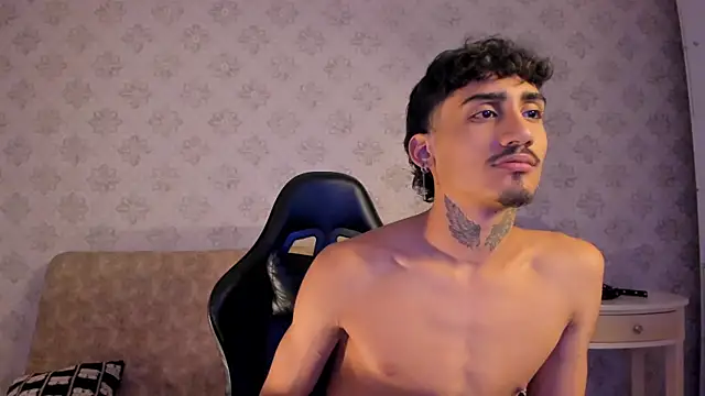 Mr Strike online show from November 2025 02:31:02 AM