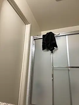 maddfreak0 online show from December 2025 02:50:02 AM