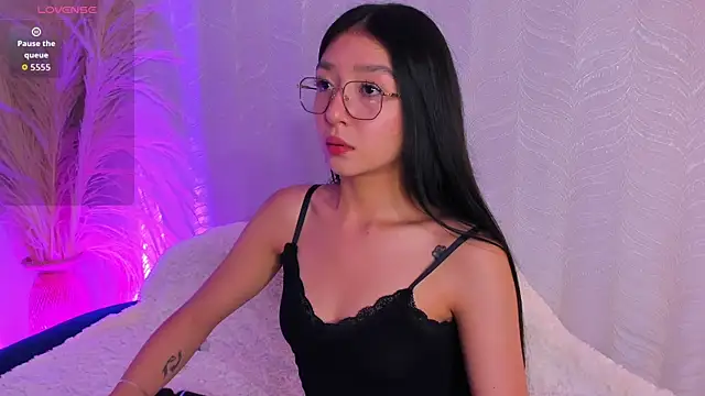 Snapshot of sydney_miller_ chatting on July 2026 12:06:02 AM sydney miller online show from July 2026 12:06:02 AM