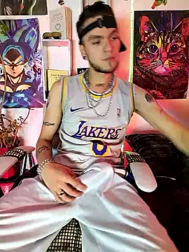 AlickBeliel online show from February 2026 01:48:01 PM