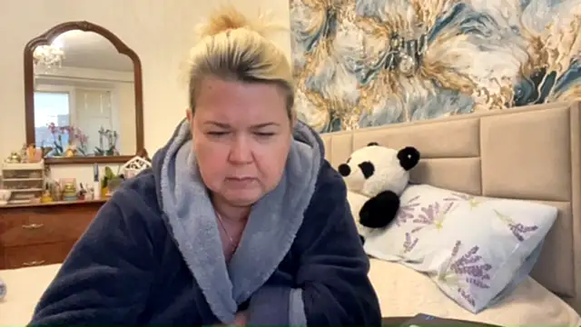 Snapshot of Galatea_2025 chatting on April 2026 05:00:02 PM Galatea 2025 online show from April 2026 05:00:02 PM