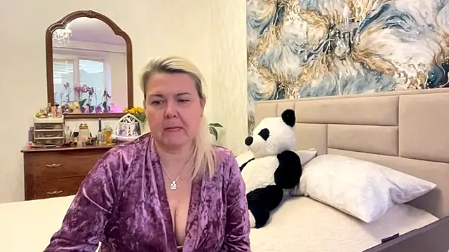 Snapshot of Galatea_2025 chatting on May 2026 05:07:01 PM Galatea 2025 online show from May 2026 05:07:01 PM