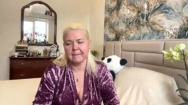 Snapshot of Galatea_2025 chatting on May 2026 04:57:01 PM Galatea 2025 online show from May 2026 04:57:01 PM