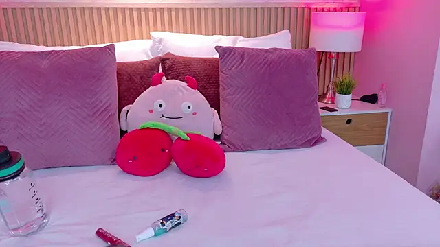 AdelineJhones online show from February 2026 02:40:02 PM