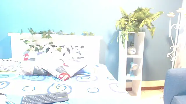 Samantha  Benet online show from March 2026 08:41:01 AM