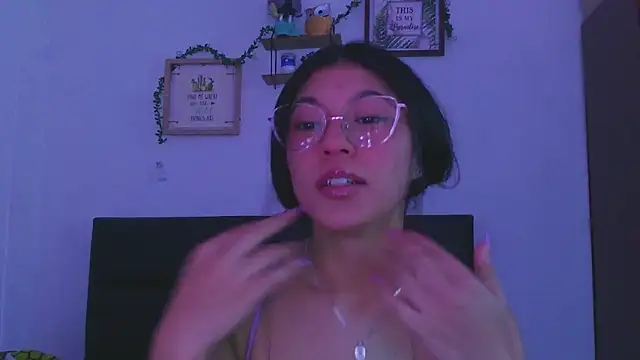 LissyM online show from November 2025 01:59:02 AM