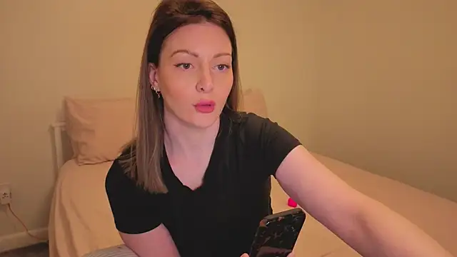 Snapshot of Lovelavender_ chatting on February 2026 09:04:01 PM Lovelavender online show from February 2026 09:04:01 PM