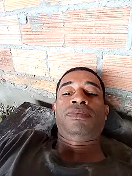 juniordotado87 online show from November 2025 03:24:01 PM