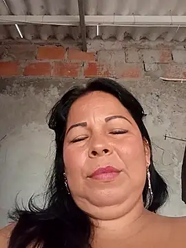 Snapshot of mother2-divorced chatting on November 2025 01:33:02 PM mother2-divorced online show from November 2025 01:33:02 PM