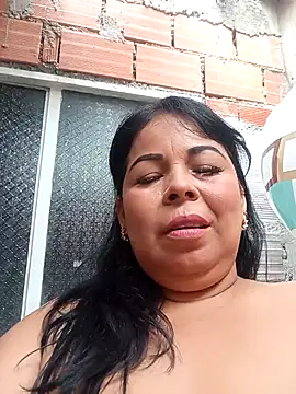 Snapshot of mother2-divorced chatting on January 2026 07:30:01 PM mother2-divorced online show from January 2026 07:30:01 PM