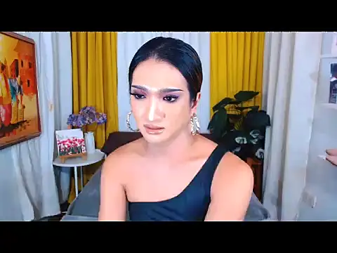 Snapshot of DianaFierce chatting on November 2025 05:41:01 PM DianaFierce online show from November 2025 05:41:01 PM