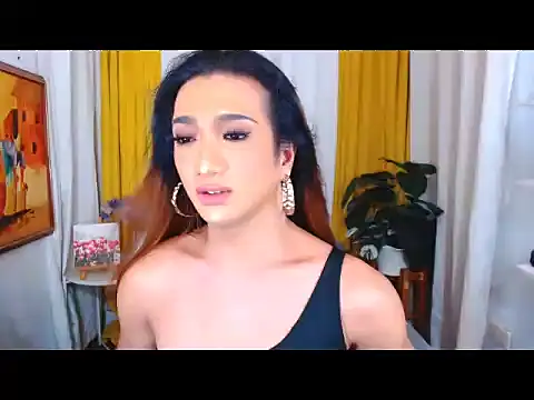 Snapshot of DianaFierce chatting on December 2025 01:31:02 PM DianaFierce online show from December 2025 01:31:02 PM