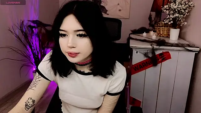 Emma Kirks online show from October 2025 10:38:02 AM