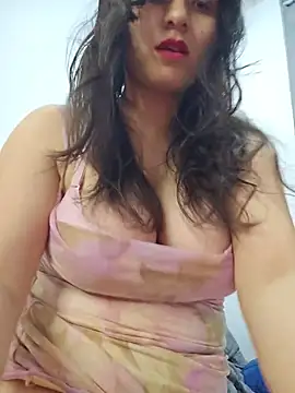 Kitty Kalifa online show from August 2026 11:30:02 PM
