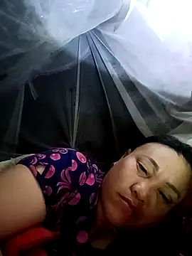 chich-bong online show from November 2025 11:15:01 PM