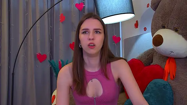 AliceAtkins online show from March 2026 06:25:02 AM