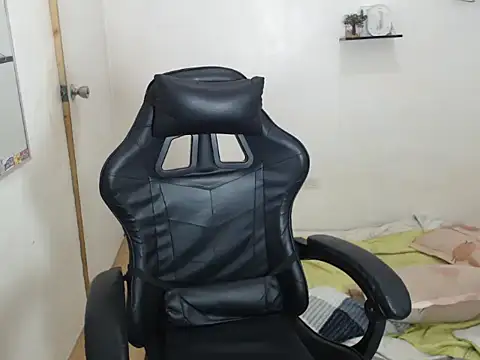 Yourbaby Ashley online show from January 2026 11:03:02 AM