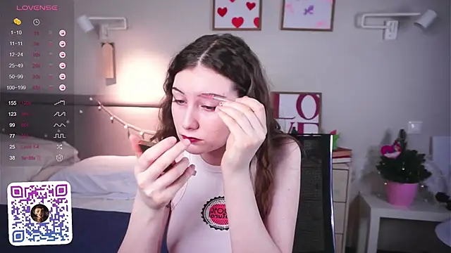 MegganKinson online show from February 2026 05:29:01 AM