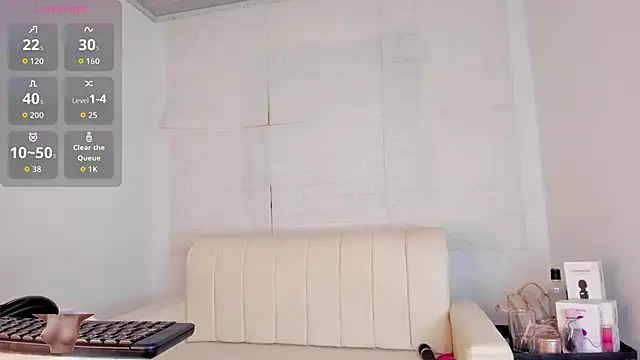 Katie perry18 online show from November 2025 08:13:01 AM