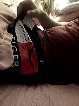 fadadaPutaria online show from February 2026 03:24:02 AM