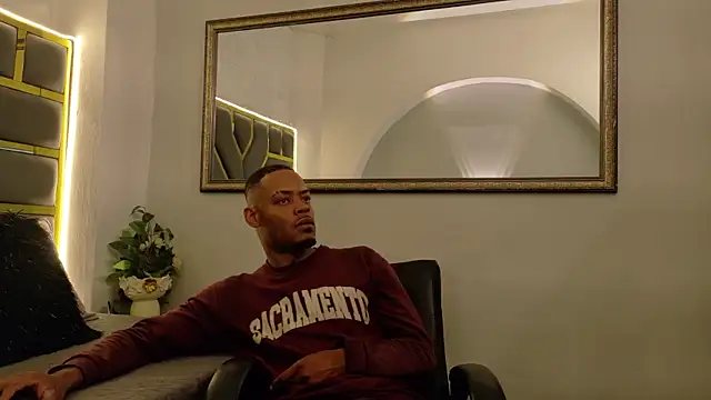 Neytanmalcon online show from November 2025 07:47:02 PM