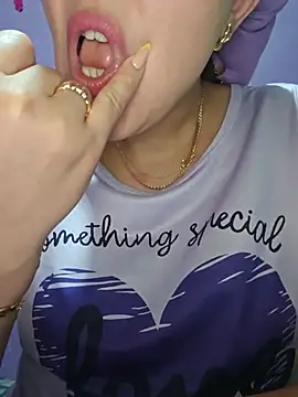 Sexy-girl online show from June 2026 11:06:01 PM