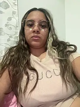 sofia montclair online show from November 2025 08:24:02 PM