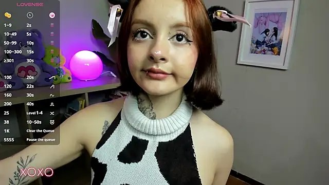 lexirouge   online show from November 2025 12:48:02 PM