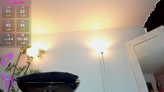 JessicaPratt online show from September 2025 04:12:01 PM