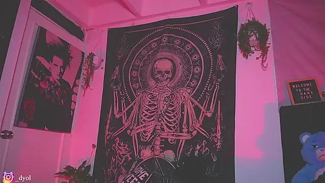 Dalia Vorhees online show from January 2026 02:24:01 AM