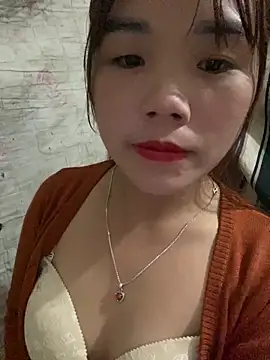 nachi-baby online show from October 2025 05:26:02 PM