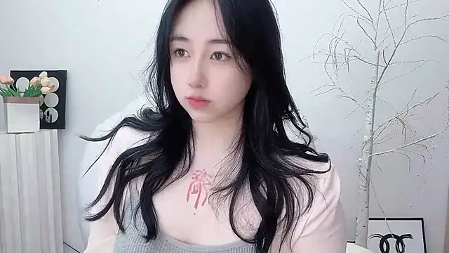 Love-hanzaizai718 online show from November 2025 03:04:01 PM