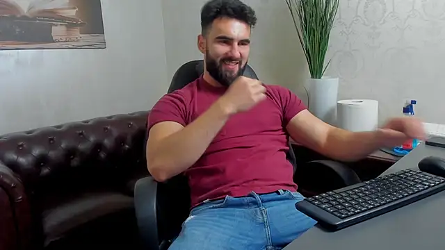 MicahLane online show from October 2025 05:41:02 AM