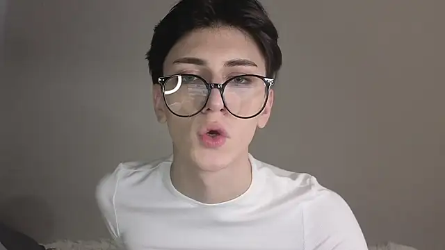 Oliver star boy  online show from November 2025 12:26:01 PM