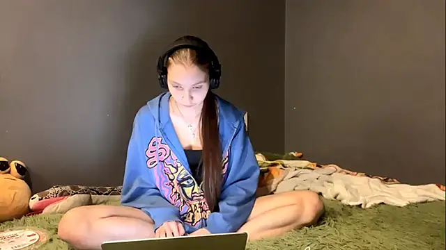 Softixq online show from November 2025 04:07:02 PM