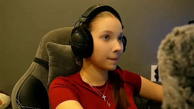 Softixq online show from January 2026 03:05:01 PM