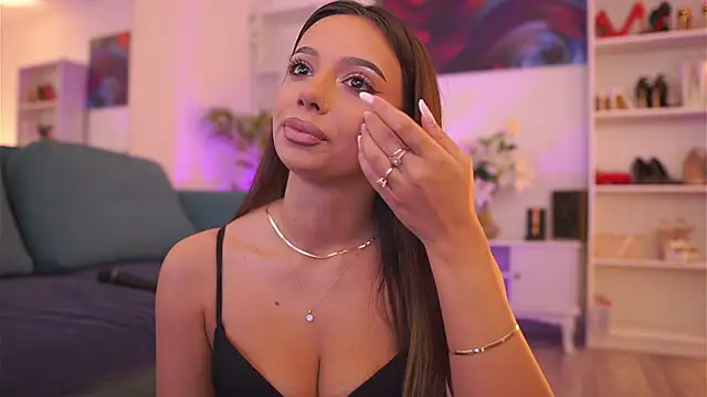 Aisha Bee online show from February 2026 10:36:02 AM