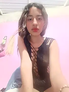 virgin-shy online show from June 2026 03:18:01 AM