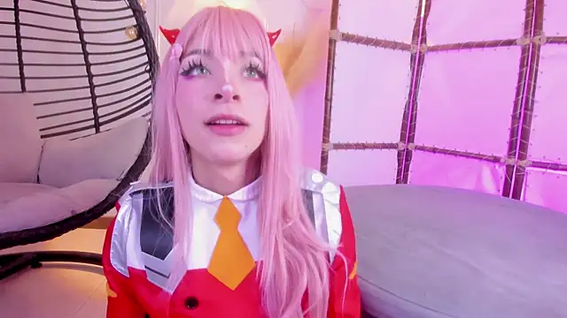 Damiian20  online show from March 2026 12:00:01 PM