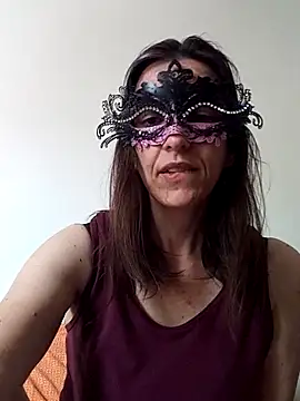 Snapshot of MissMonella85 chatting on June 2026 08:42:01 AM MissMonella85 online show from June 2026 08:42:01 AM