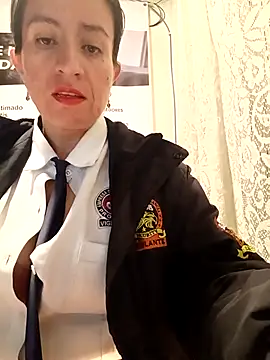 Snapshot of Valentina--1 chatting on April 2026 10:09:02 AM Valentina--1 online show from April 2026 10:09:02 AM