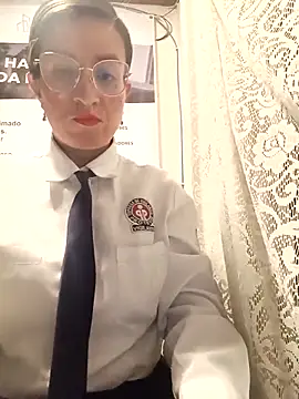 Snapshot of Valentina--1 chatting on April 2026 10:09:01 AM Valentina--1 online show from April 2026 10:09:01 AM