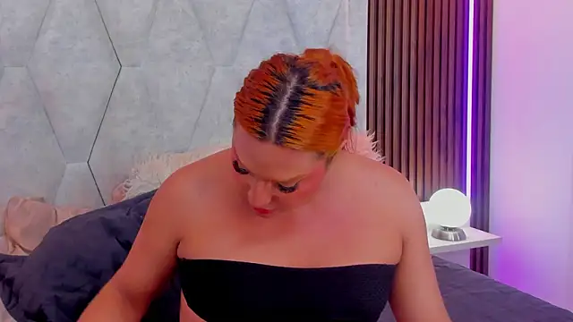 Snapshot of IrinaaVega chatting on February 2026 02:49:02 AM IrinaaVega online show from February 2026 02:49:02 AM