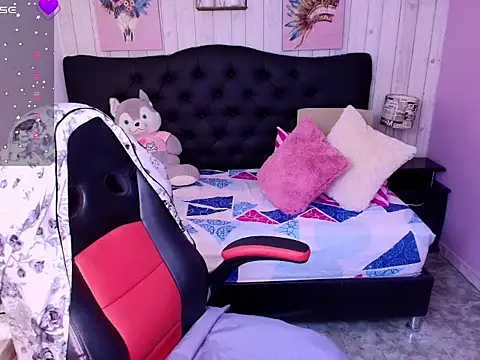  Rachel Jones  online show from February 2026 12:20:01 AM