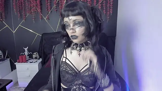 Yueeclipsa online show from October 2025 12:02:02 AM